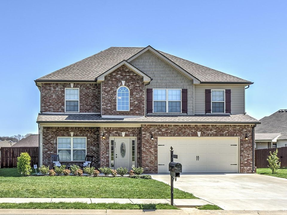 1st image of 571 Larkspur Dr