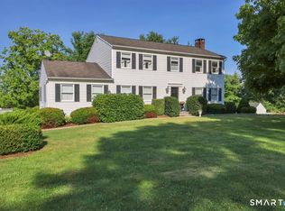 1 East Gate Road, Danbury, CT 06811