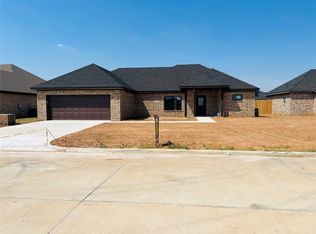 1431 Amherst St, Burkburnett, TX 76354