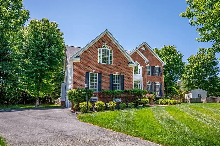 6307 Culbreth Ct — Photo 3