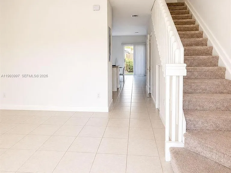 12773 SW 234th Ter — Photo 6