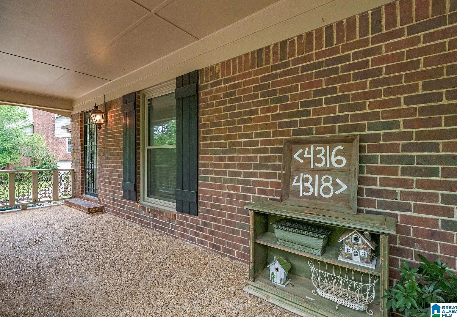 3 bed, 2.5 bath, 2212 sqft, $3,250 — Photo 4