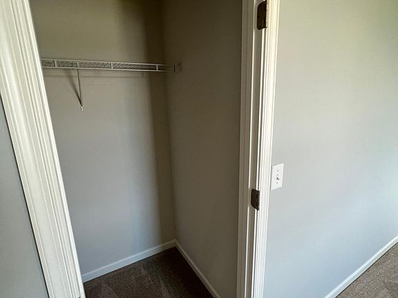 3rd image of 1011 Concord Springs Dr