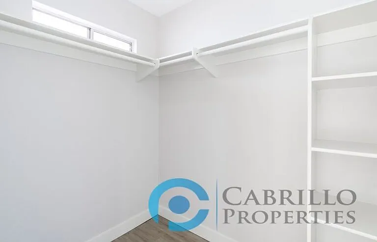 4776 Bancroft St #3 — Photo 17