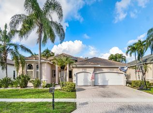 9641 Parkview Ave, Boca Raton, FL 33428