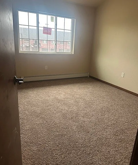 East Mason Apartment — Photo 5