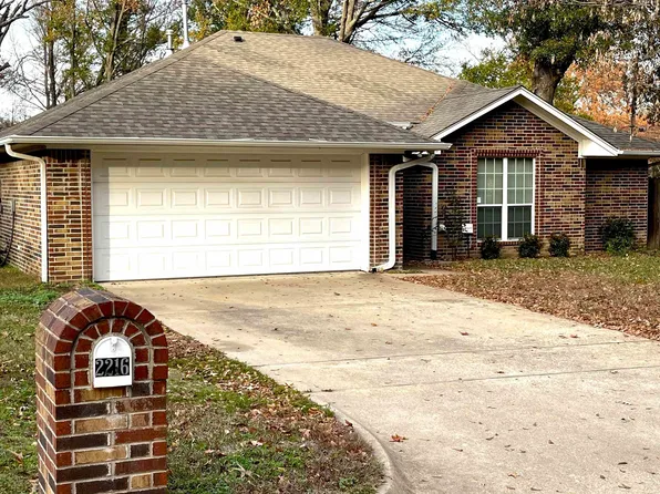 2216 Pinkerton St, Tyler, TX 75701