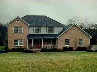 5188 Wesselman Woods Dr, Cleves, OH 45002