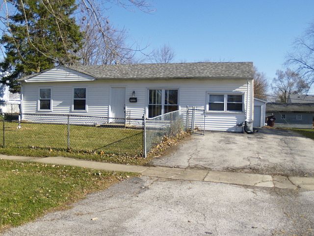 1st image of 22229 Navaho Ave