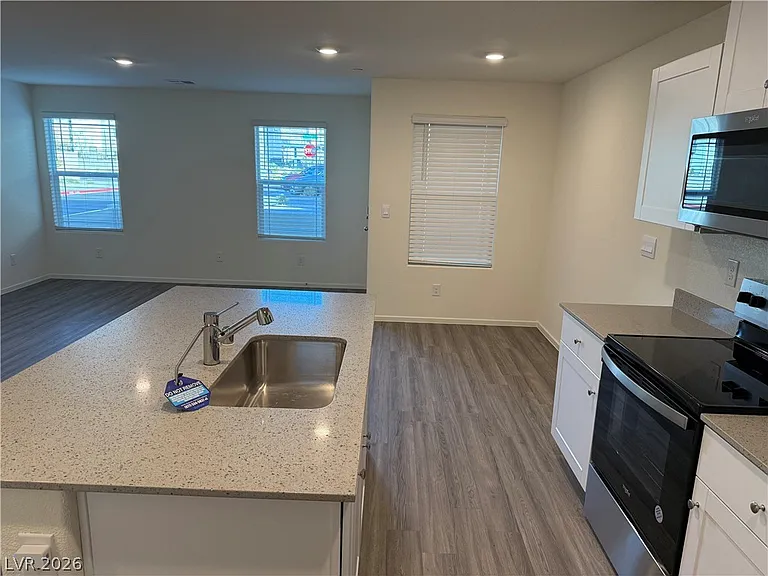 1912 Alouette Vista St — Photo 14