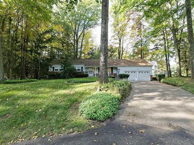 9 Broadleaf Ct, Clifton Park, NY, 12065