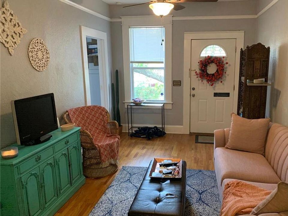 1st image of 2821 N Morgan St #B