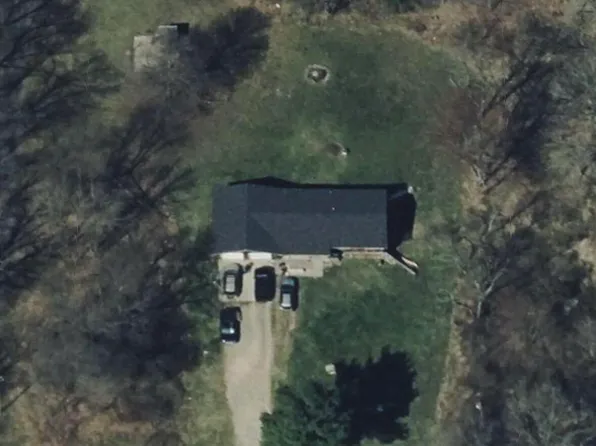 2189 Fallasburg Park Dr NE, Lowell, MI 49331