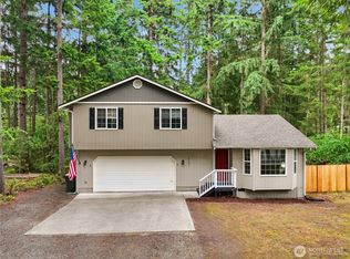 18401 Rampart Dr SE, Yelm, WA