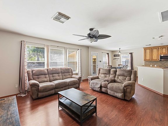 4th image of 14310 Rolling Hills Ln