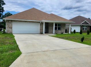10425 Tanton Rd, Pensacola, FL 32506