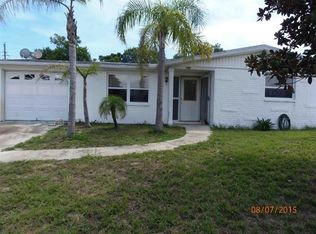 7407 Country Club Dr, Hudson, FL 34667