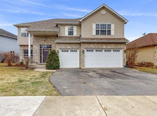 38414 N Hoeglund St, Lake Villa, IL