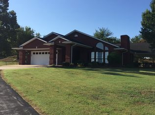 3950 E Cedar Lane Rd, Noble, OK 73068