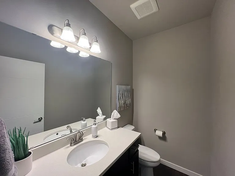 514 Fielding Ct — Photo 12