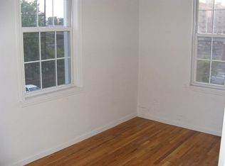402 Grand St APT 3L, Brooklyn, NY 11211