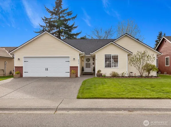 8912 47th Drive NE, Marysville, WA 98270