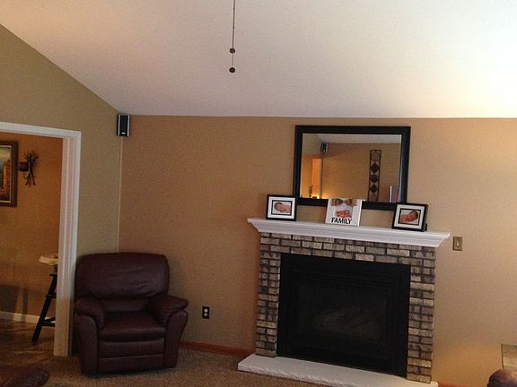 4th image of 1529 Benjamin Dr