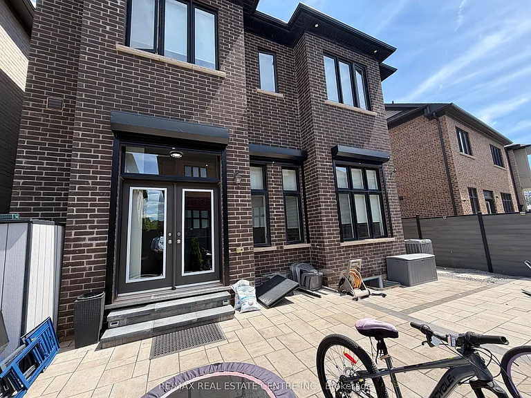 1192 Stag Holw — Photo 10