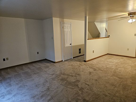 3rd image of 4606 Central Park Dr