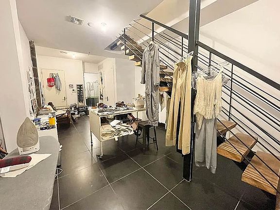 3rd image of 949 Willoughby Ave APT 112