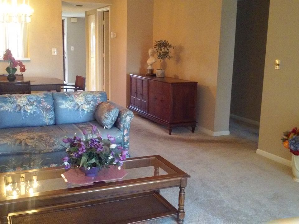 1st image of 14476 Amberly Ln APT 407