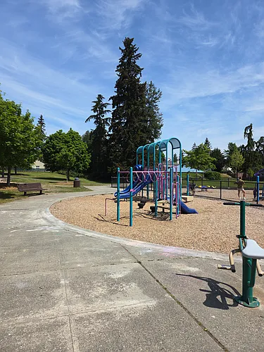 15547 27th Ave NE Photo 1