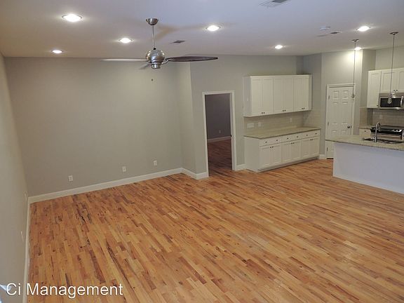 5th image of 6733 Del Norte Ln