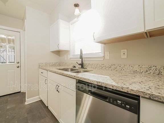 5th image of 4598 Windward Dr