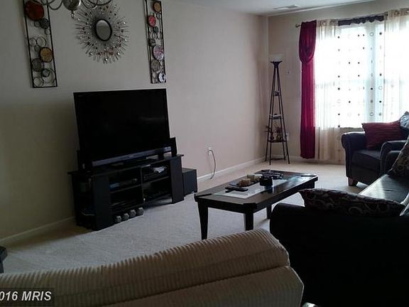 4th image of 3047 Sundown Dr
