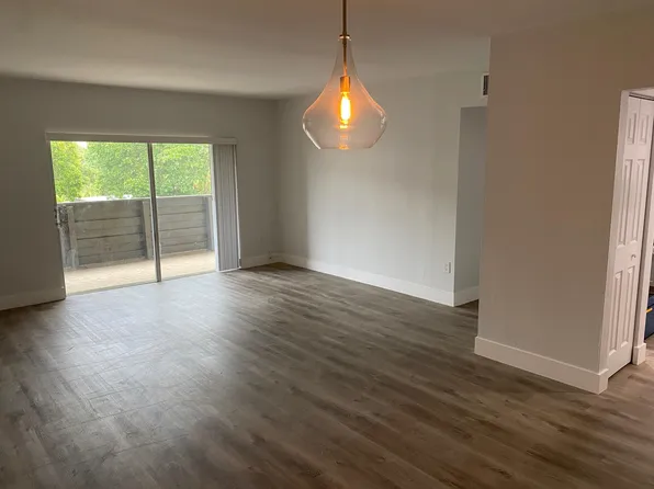 8325 SW 72nd Ave, Miami, FL