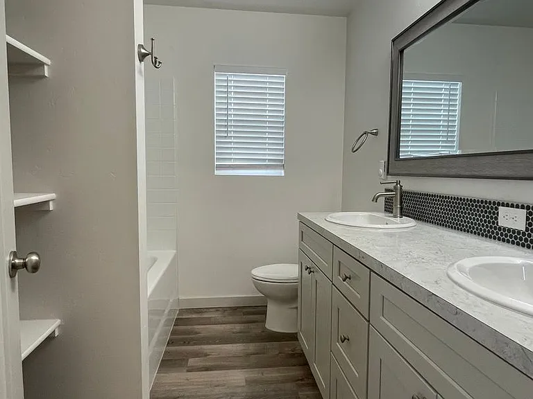 5899 N Lakeshore Way — Photo 25
