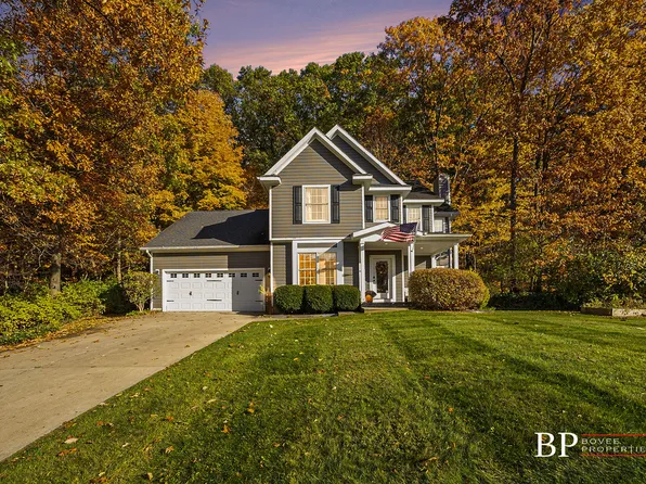 200 Laguna Cir, Kalamazoo, MI 49009