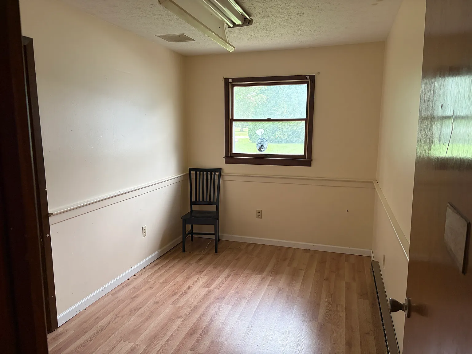 2 bed, 850 sqft, $950 — Photo 3