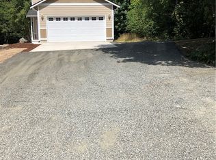 121 N East Seitz Dr, Belfair, WA 98528