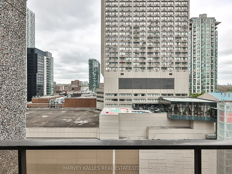 55 Bloor St E #1907 — Photo 15