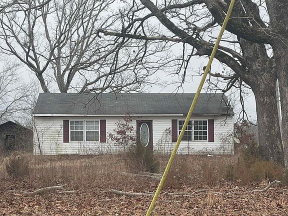 2nd image of 465 North Rd