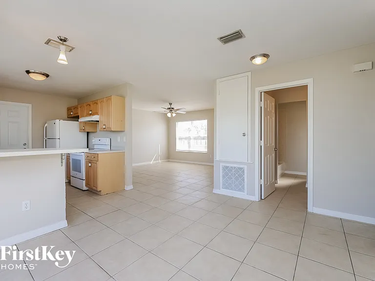 8344 Trionfo Ave — Photo 6