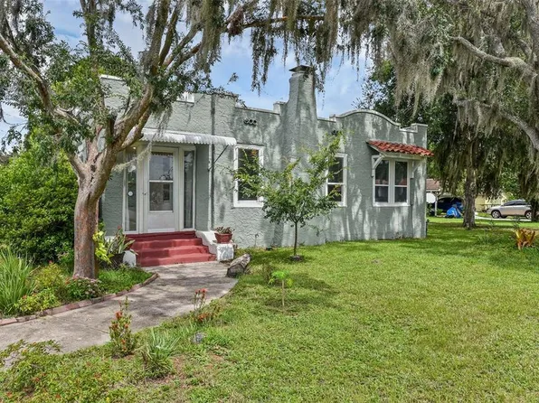 623 S Center St, Eustis, FL 32726