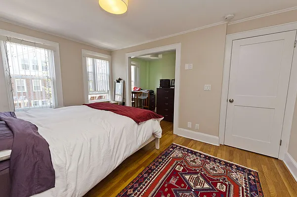 Rented by Compass | media 62