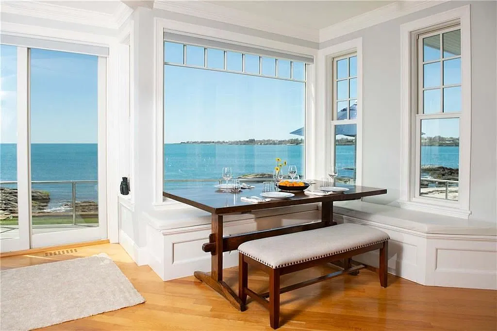 3 bed, 2.0 bath, 2359 sqft, $30,000 — Photo 2