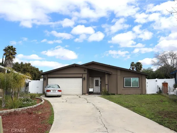 28886 Pasito St, Nuevo, CA 92567
