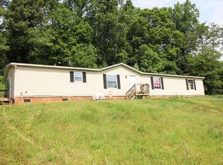 5910 Graham Farm Rd, Winston Salem, NC 27105