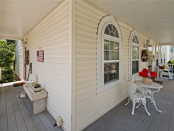 5th image of 9242 Marshall Rd