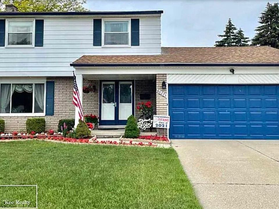 1st image of 40275 Lizabeth Dr #1